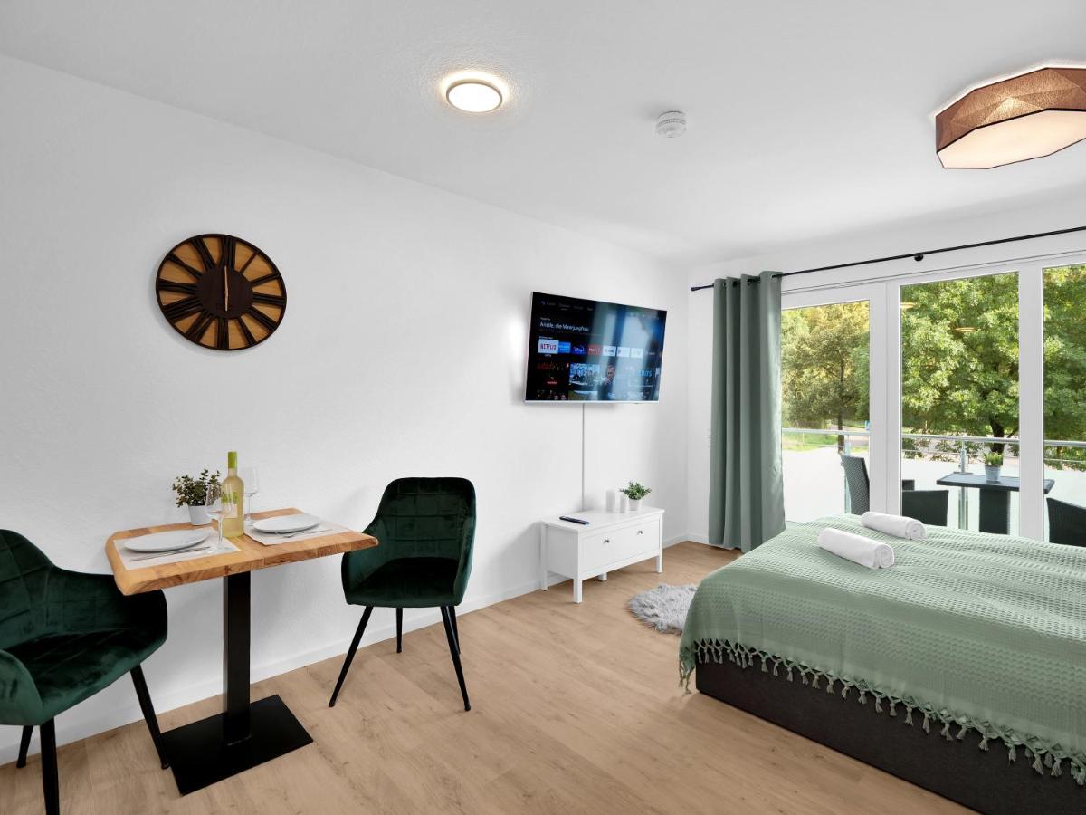 שווביש האל Inhome Studio Apartment - Kueche - Parken - Tv מראה חיצוני תמונה