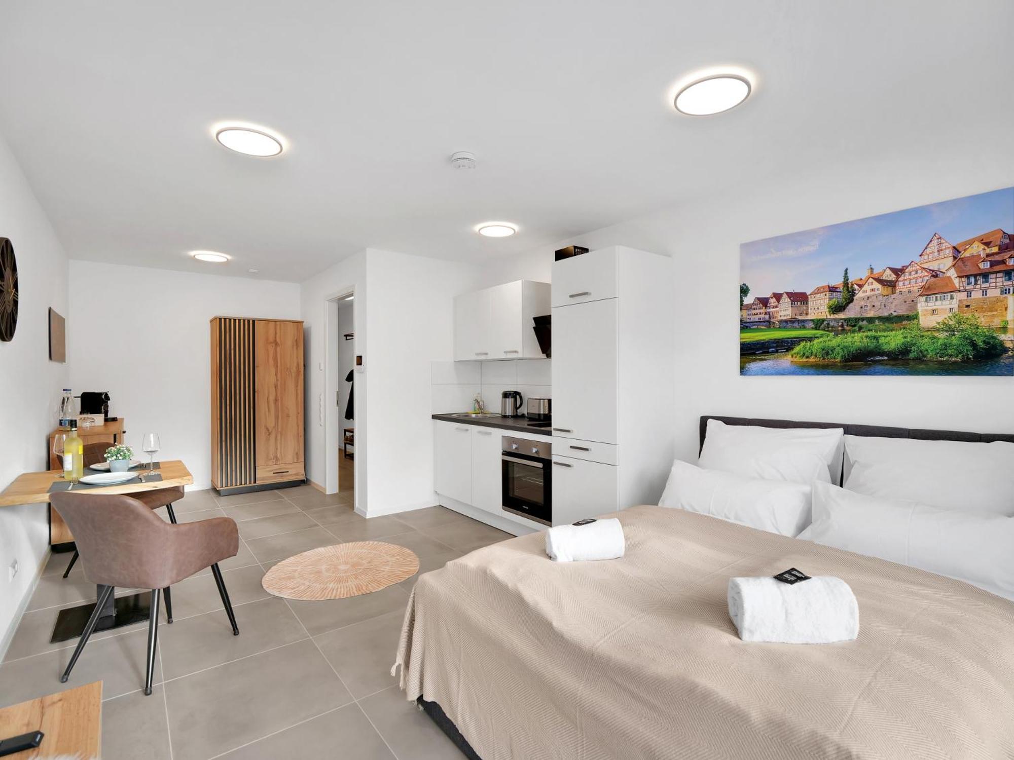 שווביש האל Inhome Studio Apartment - Kueche - Parken - Tv מראה חיצוני תמונה